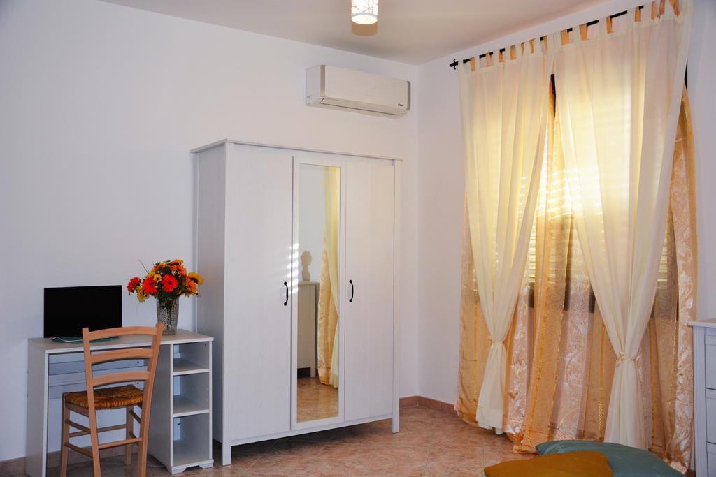 Salenterra B&B Alliste Dış mekan fotoğraf